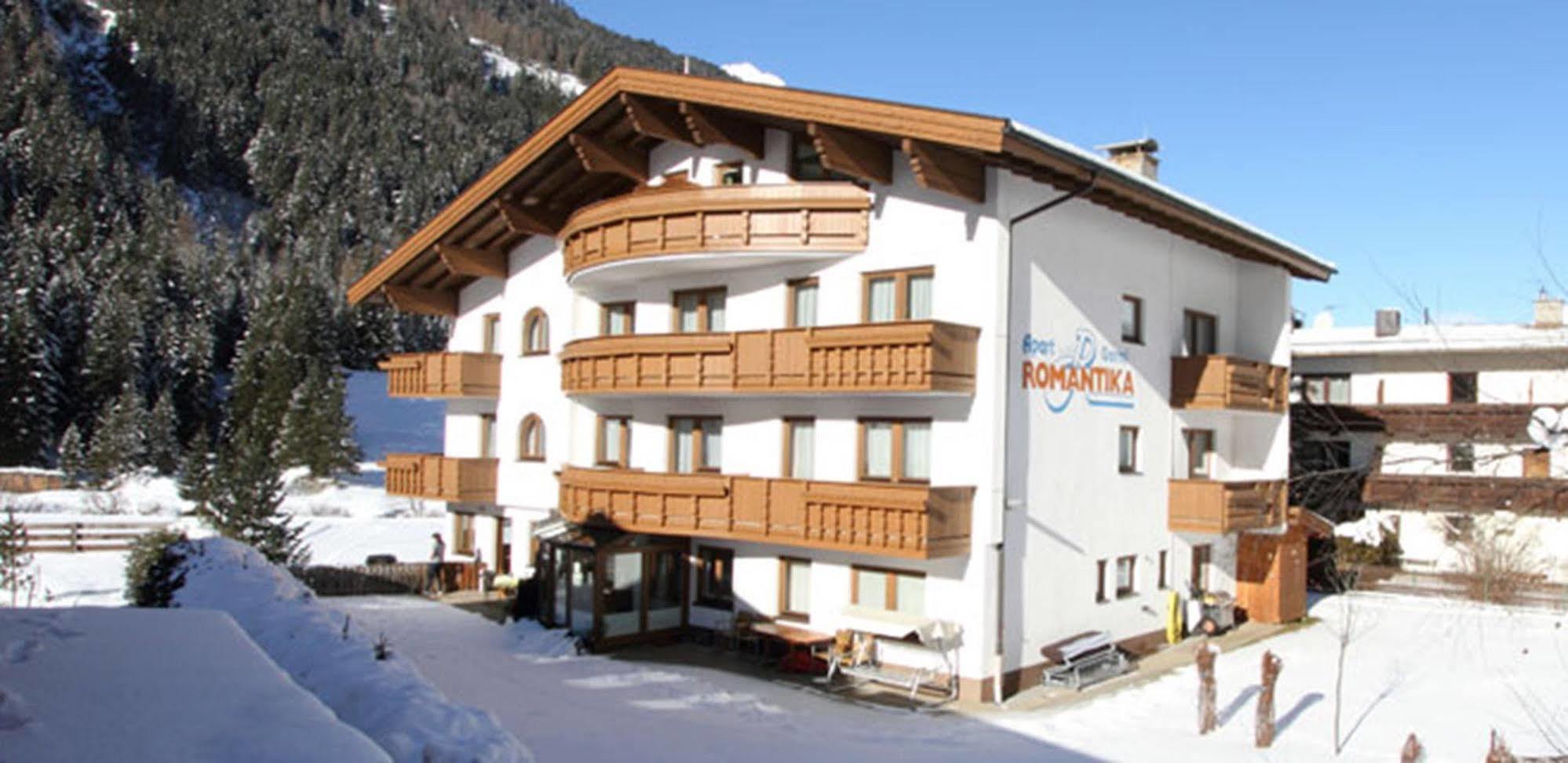 Hotel Garni Romantika St. Leonhard im Pitztal Zewnętrze zdjęcie